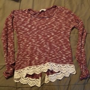 Maroon Kyut girls sweater size Large